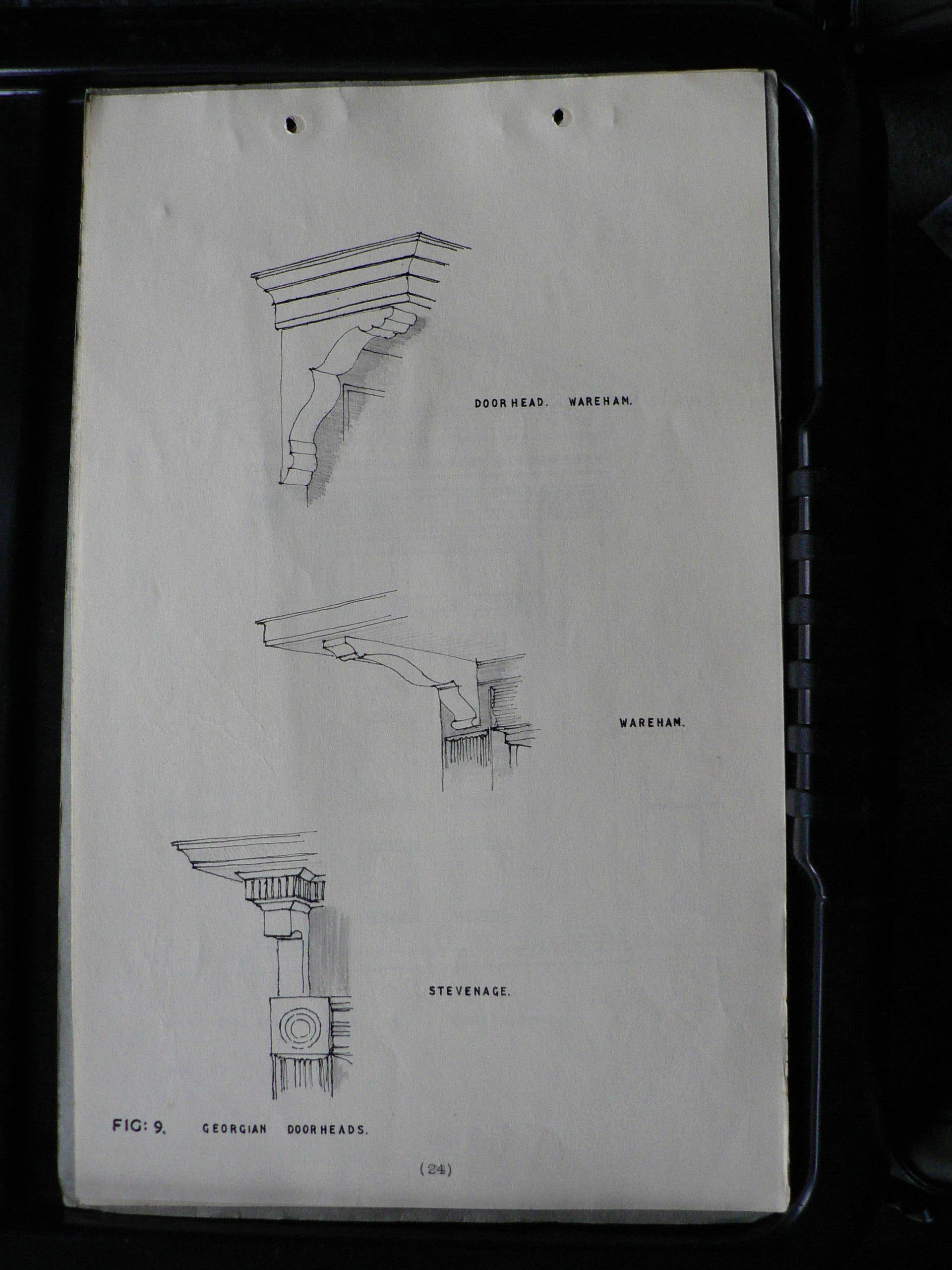 select left of pic for previous, right for next, top for index