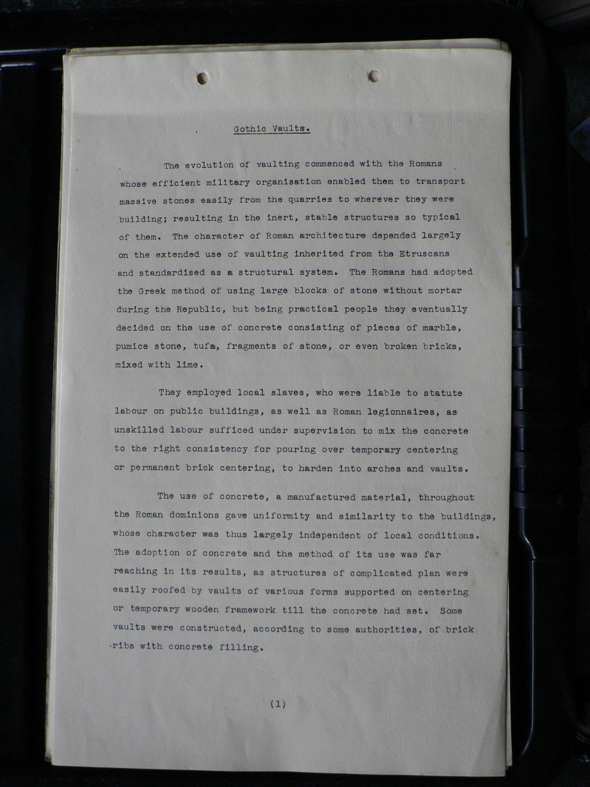 select left of pic for previous, right for next, top for index