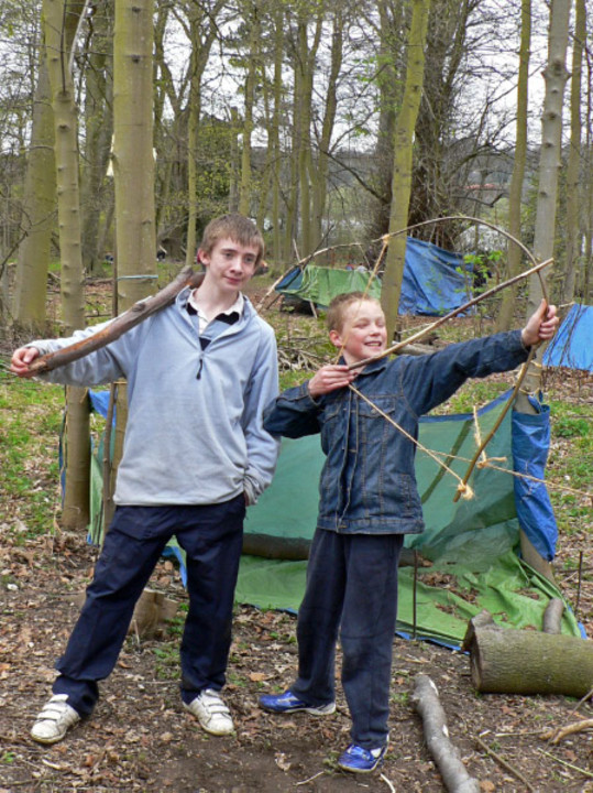 select left of pic for previous, right for next, top for index